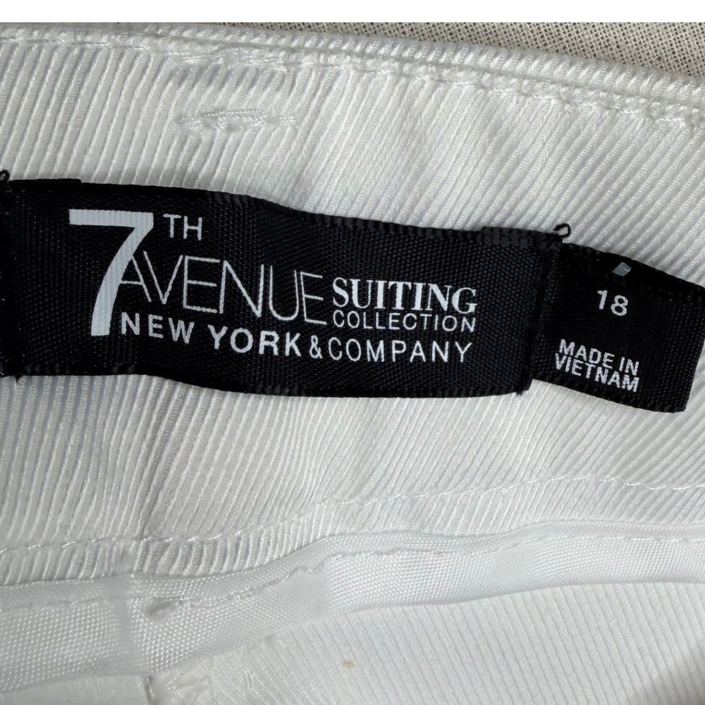 NWT 7th Avenue Bermuda Short size 18 White - Picture 2 of 12